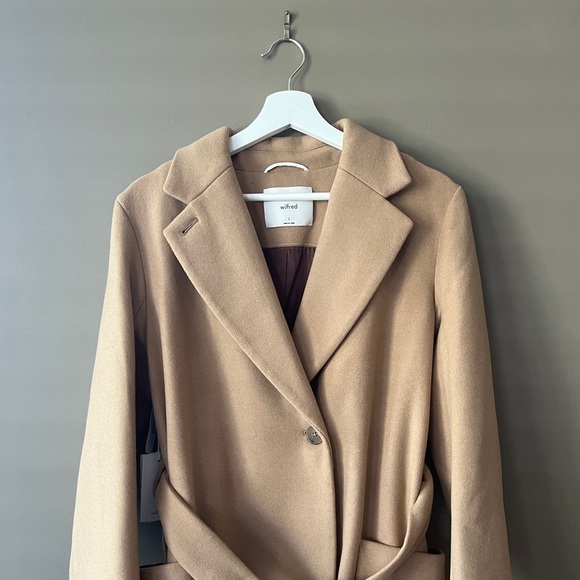 BNWT Wilfred Aritzia Wool Camel Coat - Picture 2 of 8